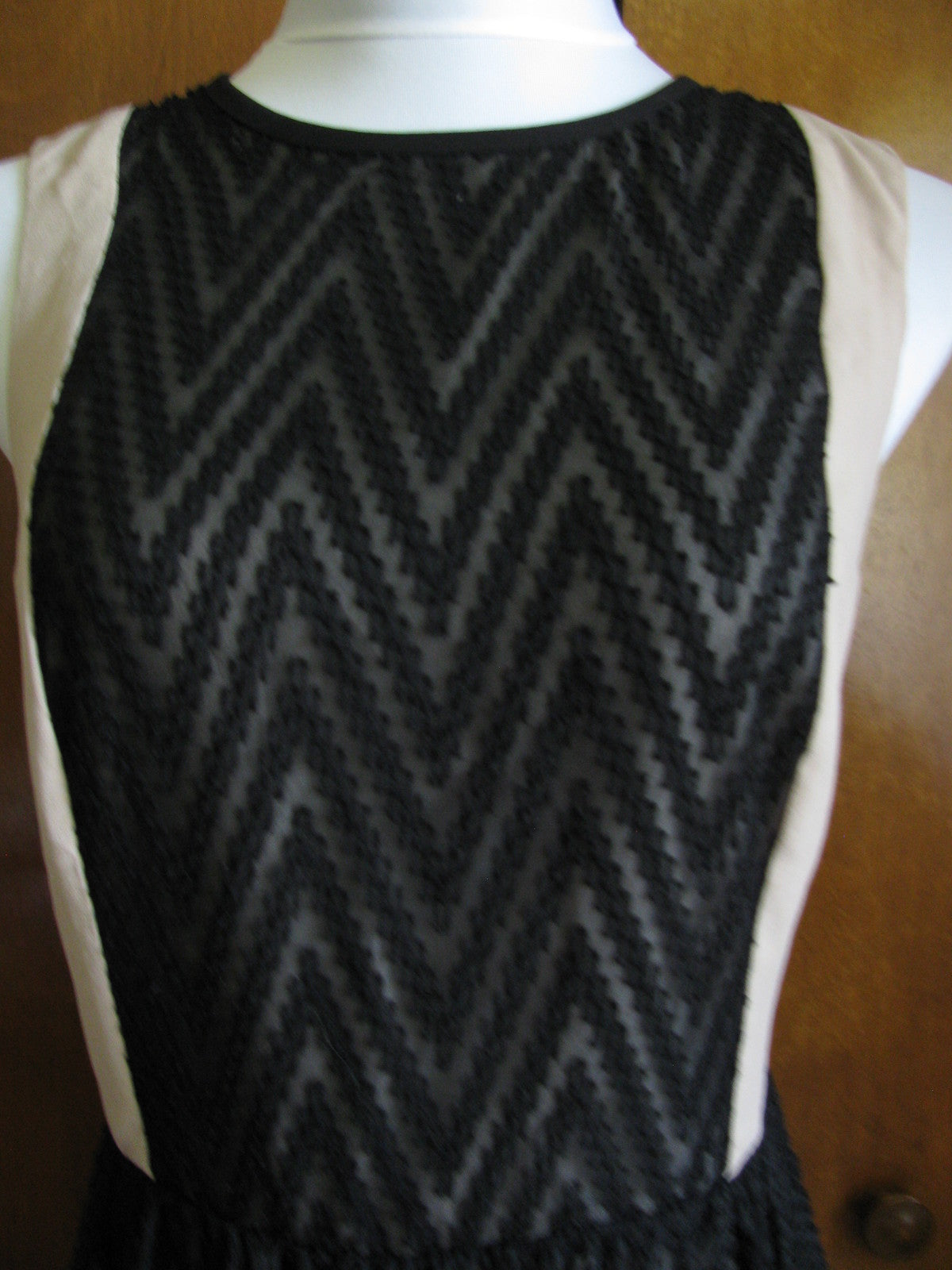 Rachel Roy women's black white mesh lined foxy lady dress size 8 New