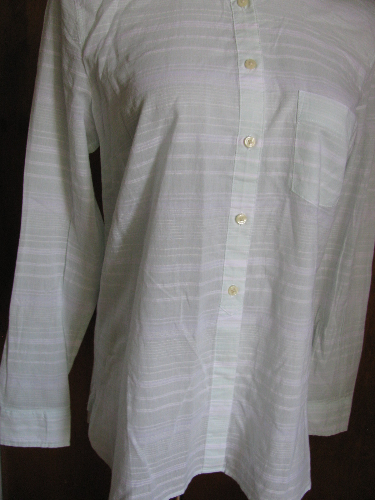 Gap women's light green cotton lightweight shirt size Medium 