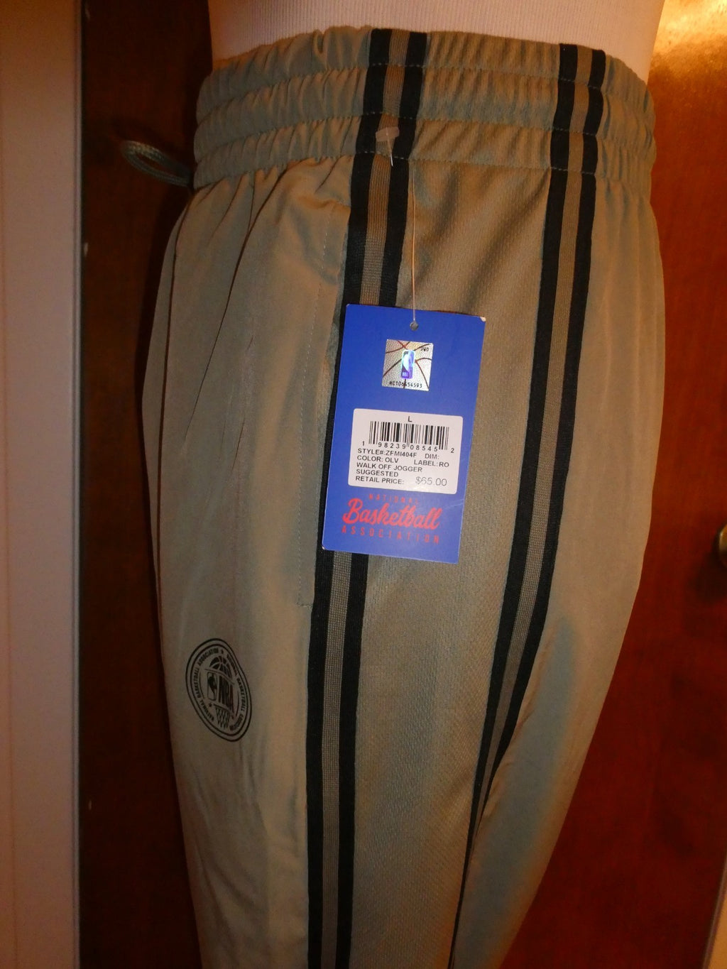 NBA Olive Green Walk Off Jogger Pants Men’s Large Athletic Track Pants Zip Hem