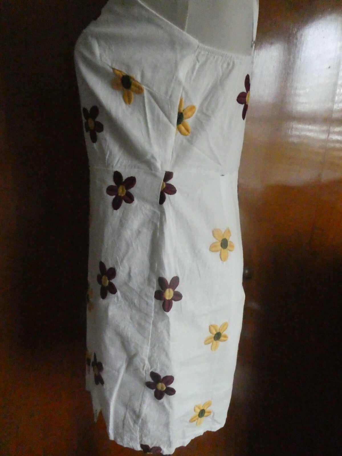 Shein women lined white embroidered dress size medium (can fit size small)