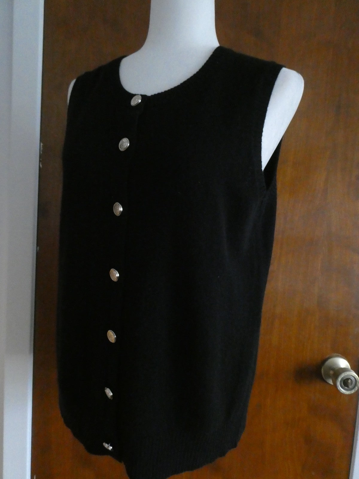 Bloomingdale's 100% Cashmere Button Front Sweater Vest Black XS S M XL $178 NWT
