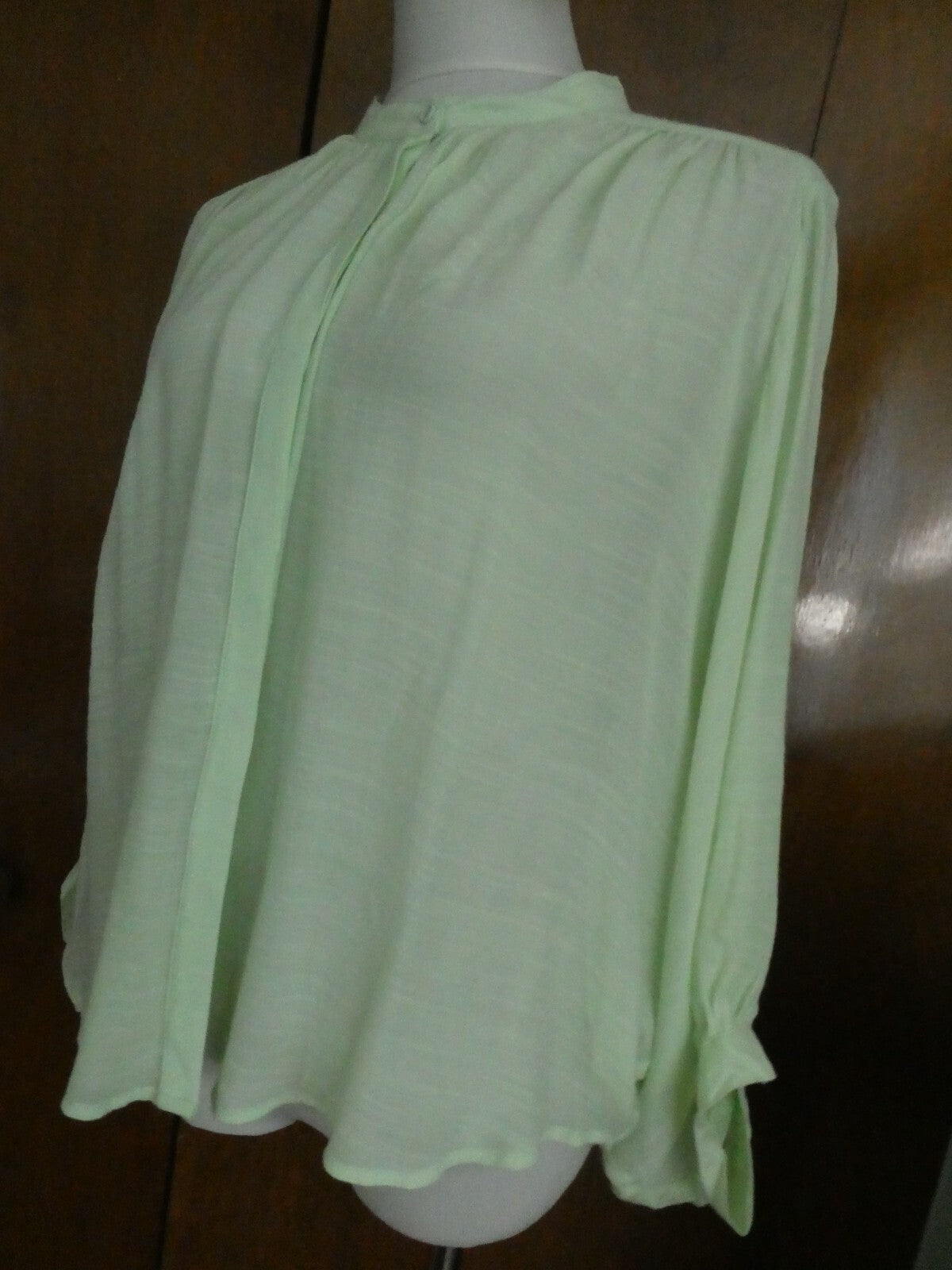 Anthropologie Maeve women's chartreuse detailed rayon 3/4 sleeves top Medium
