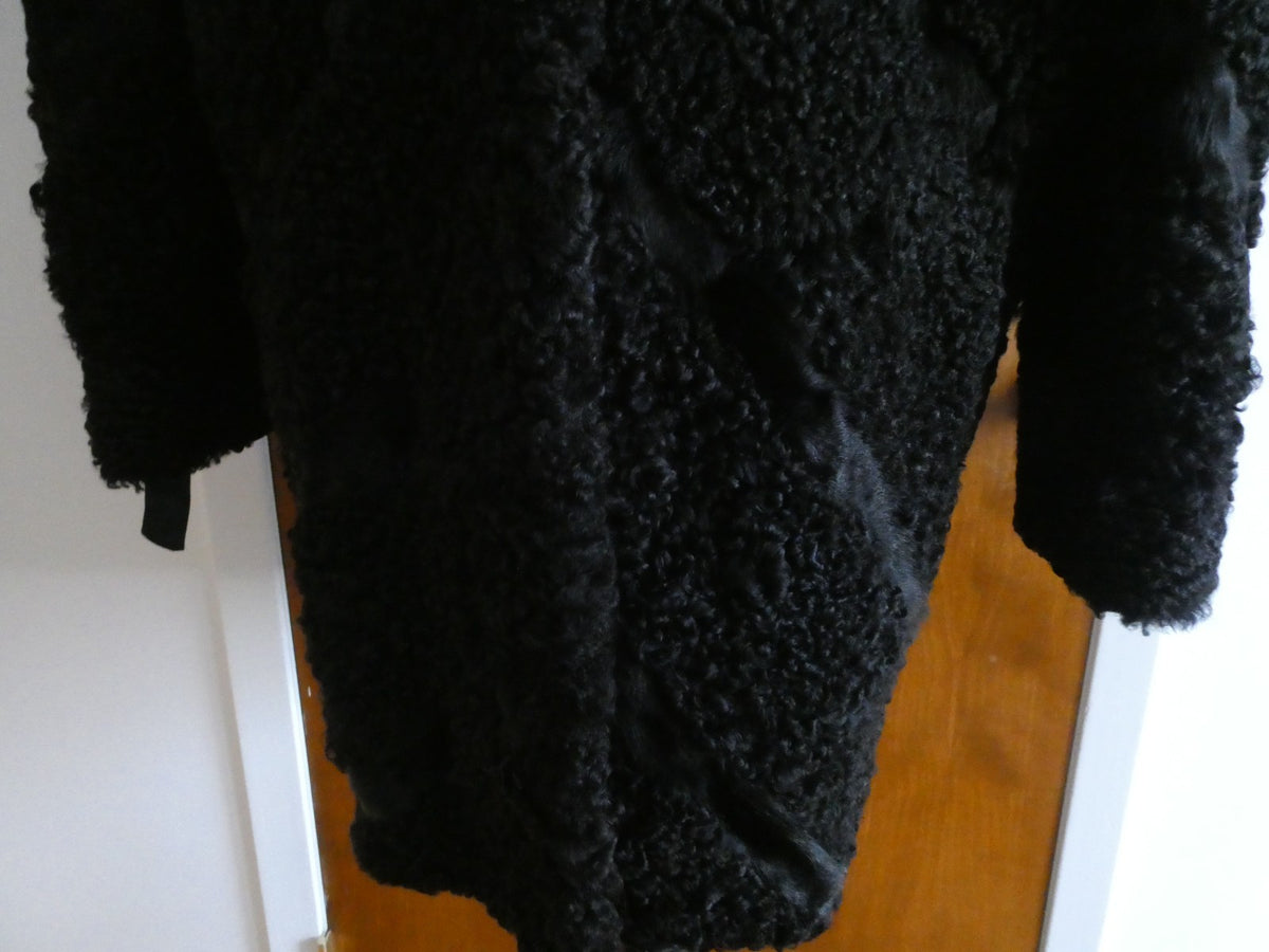 Genuine Fur Karakul Women’s Black Persian Lamb Coat Size Large Made in Moldova