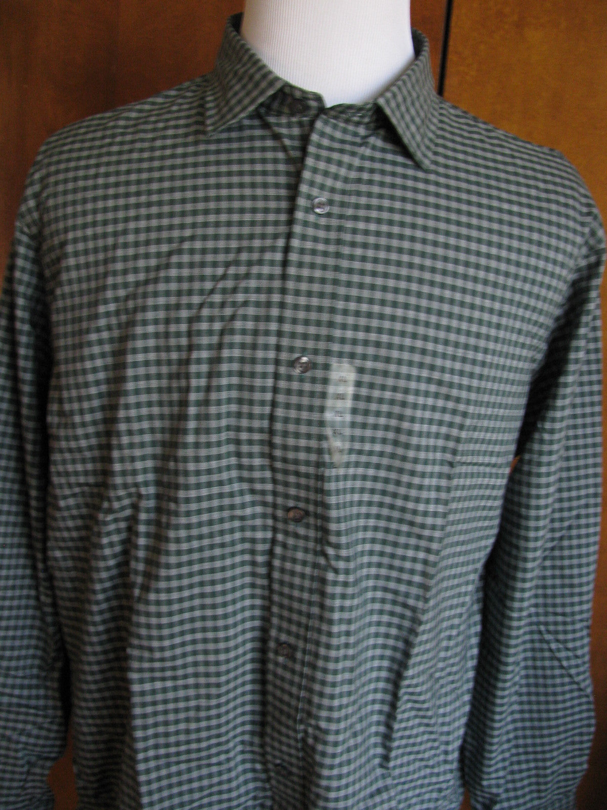 Banana Republc men’s multi-color cotton shirt size xlarge 17-17 1/2 XLarge