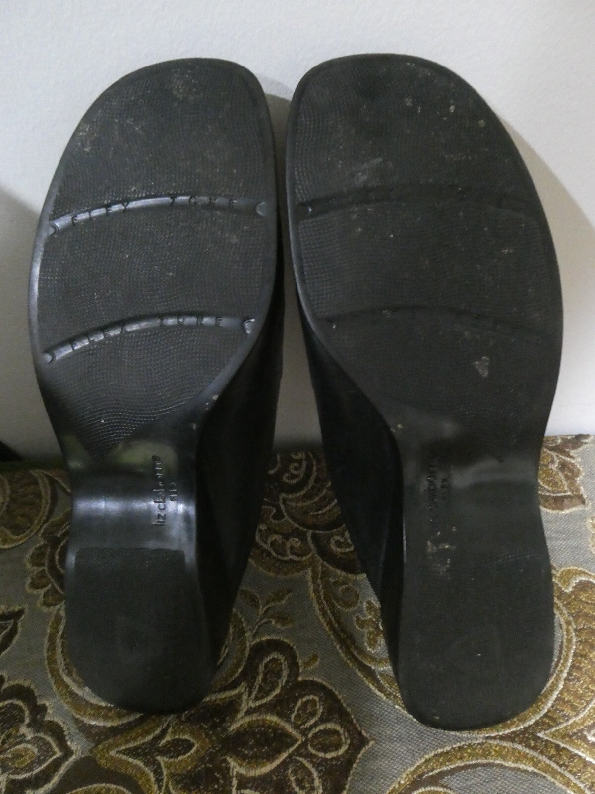 Liz Claiborne Flex Women’s Black Leather Slip On Shoes Size 8M