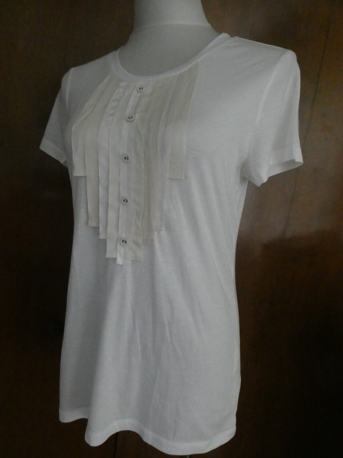 Gap women’s white cotton/modal decorated short sleeve top size Large