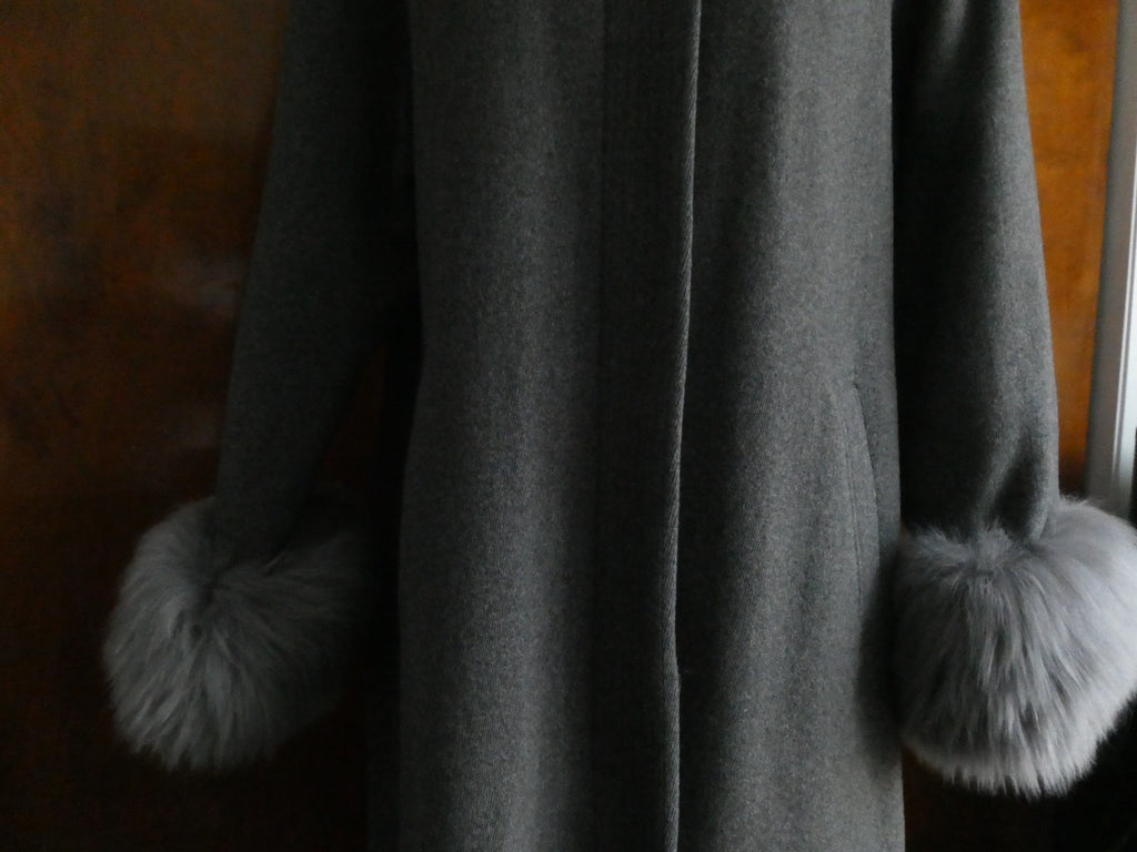Berghaus Wool Coat with Lama Fur Trim Women Long Coat Sz 46 (US Sz 10) England