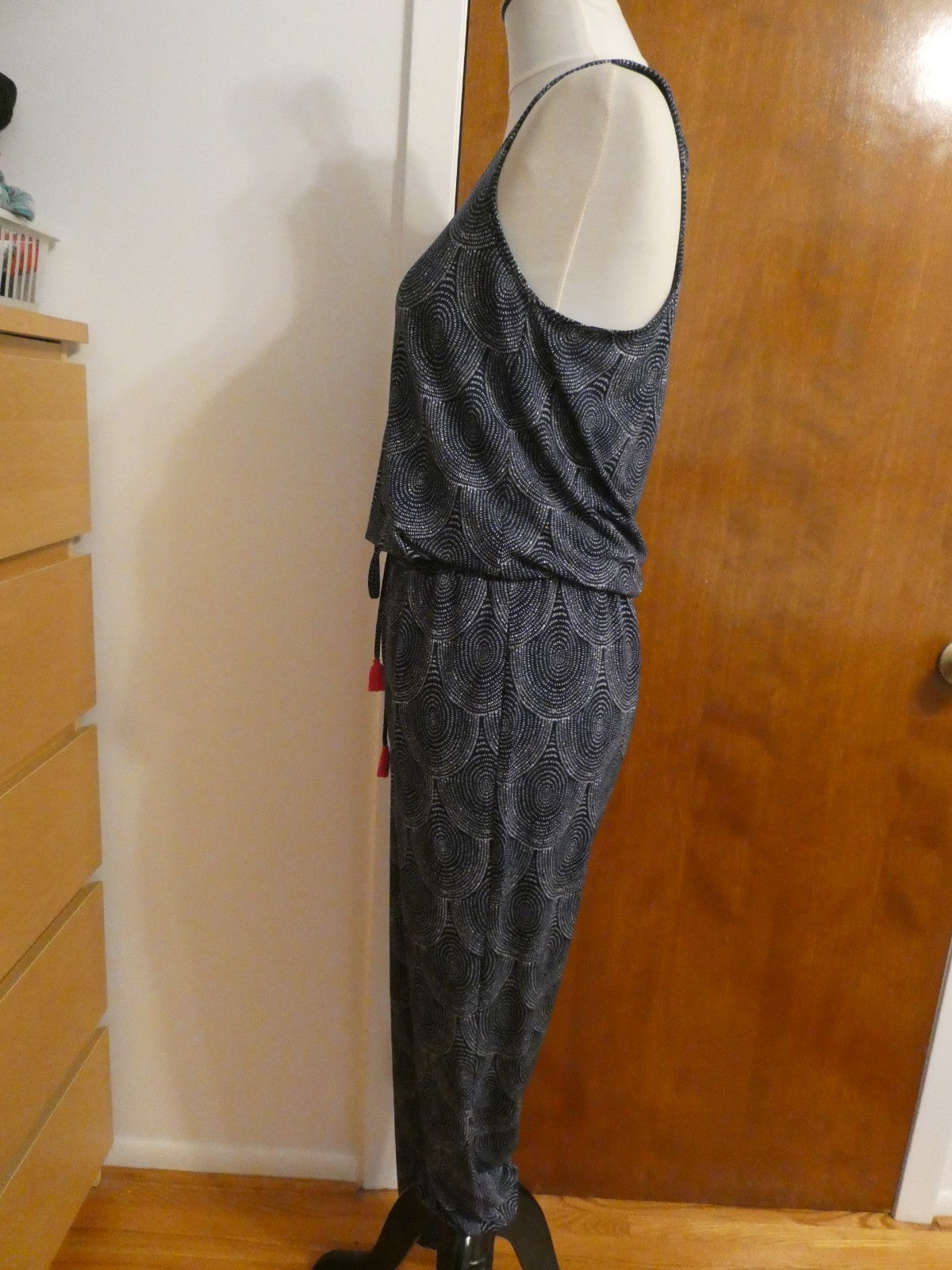 Hatley Women's Sleeveless Jumpsuit S/P Black White Print Tassel Tie Stretch EUC