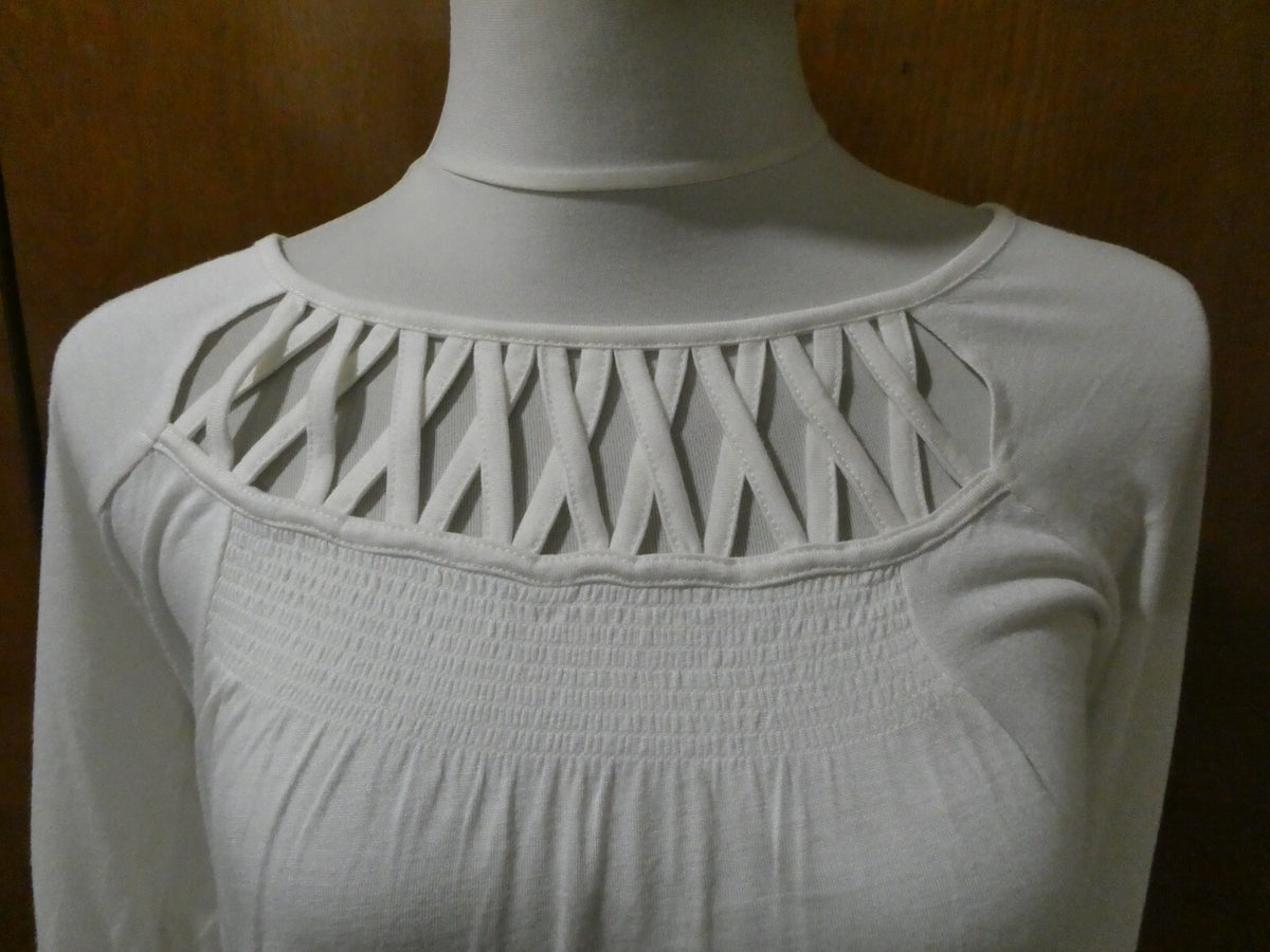 Vertigo Paris women's 3/4 sleeves ivory viscose detailed tunic top size medium