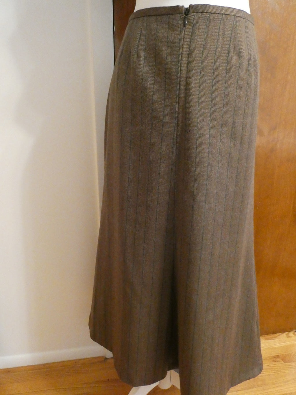 Harve Benard Women Brown Midi A Line 100% Wool/Lana Skirt 12 Made in Ukraine