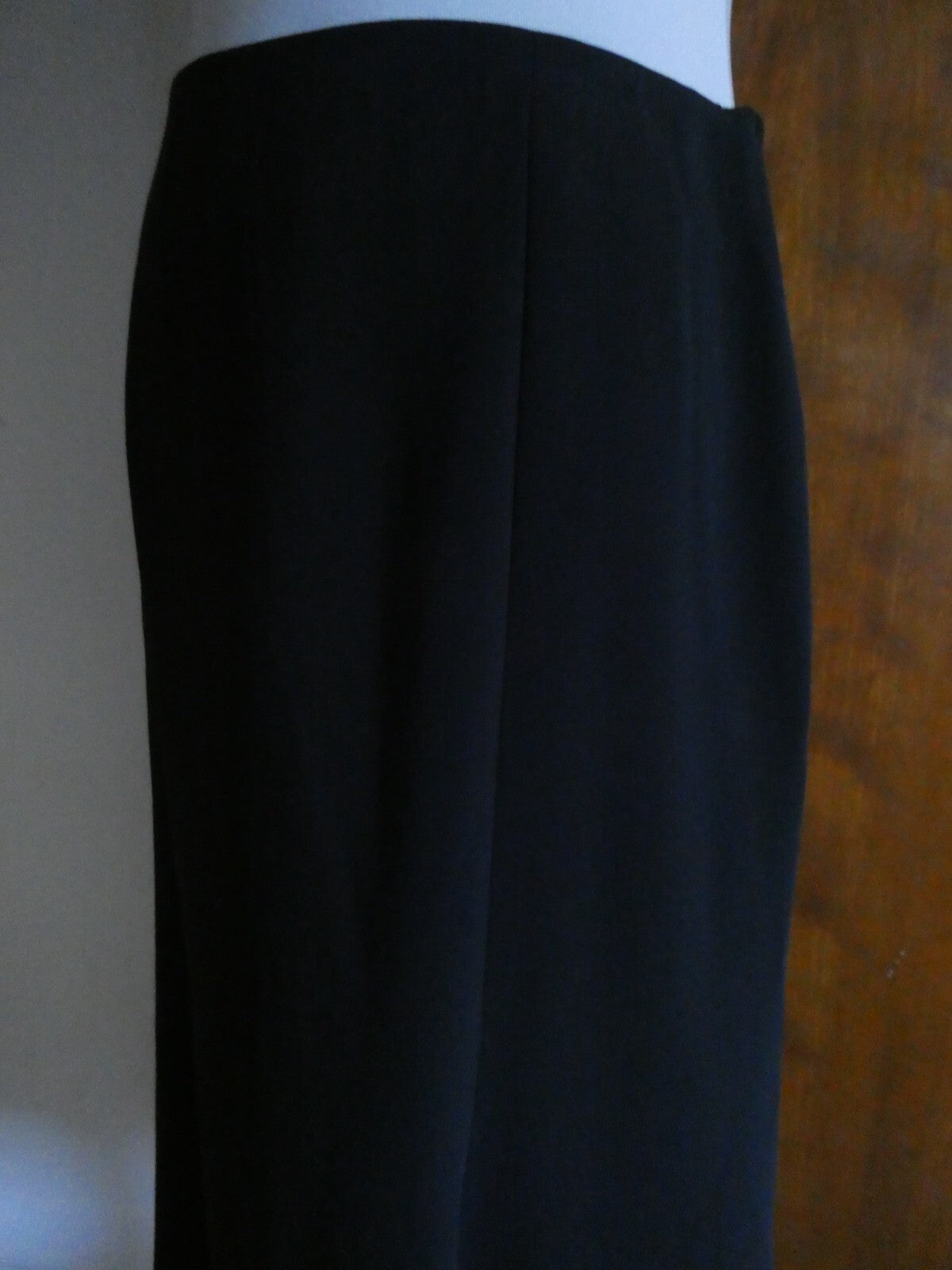 Jones New York Women's Black A Line Skirt Size 12