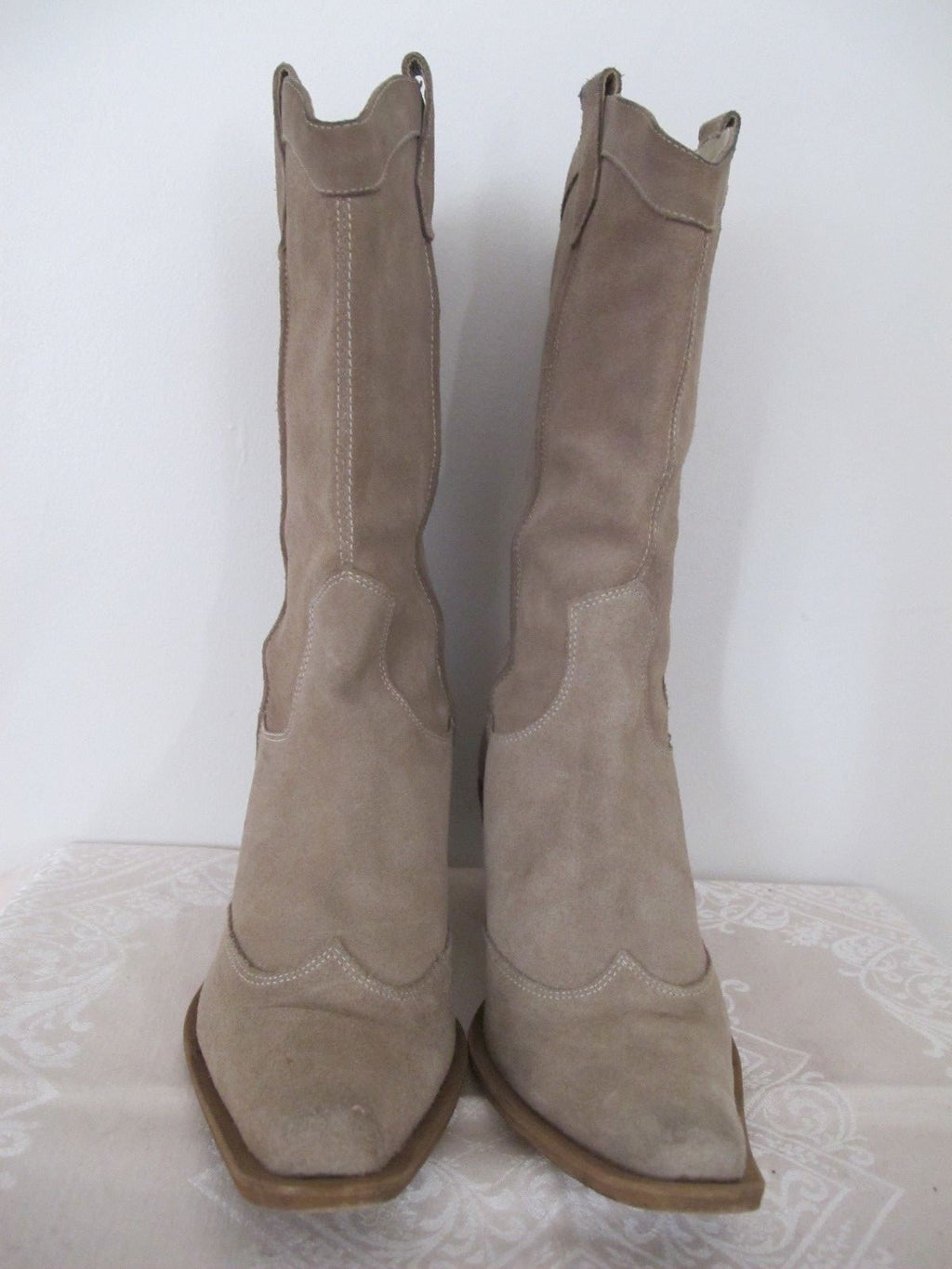 Chat Chat women's beige womens leather suede boots made in italy size 7
