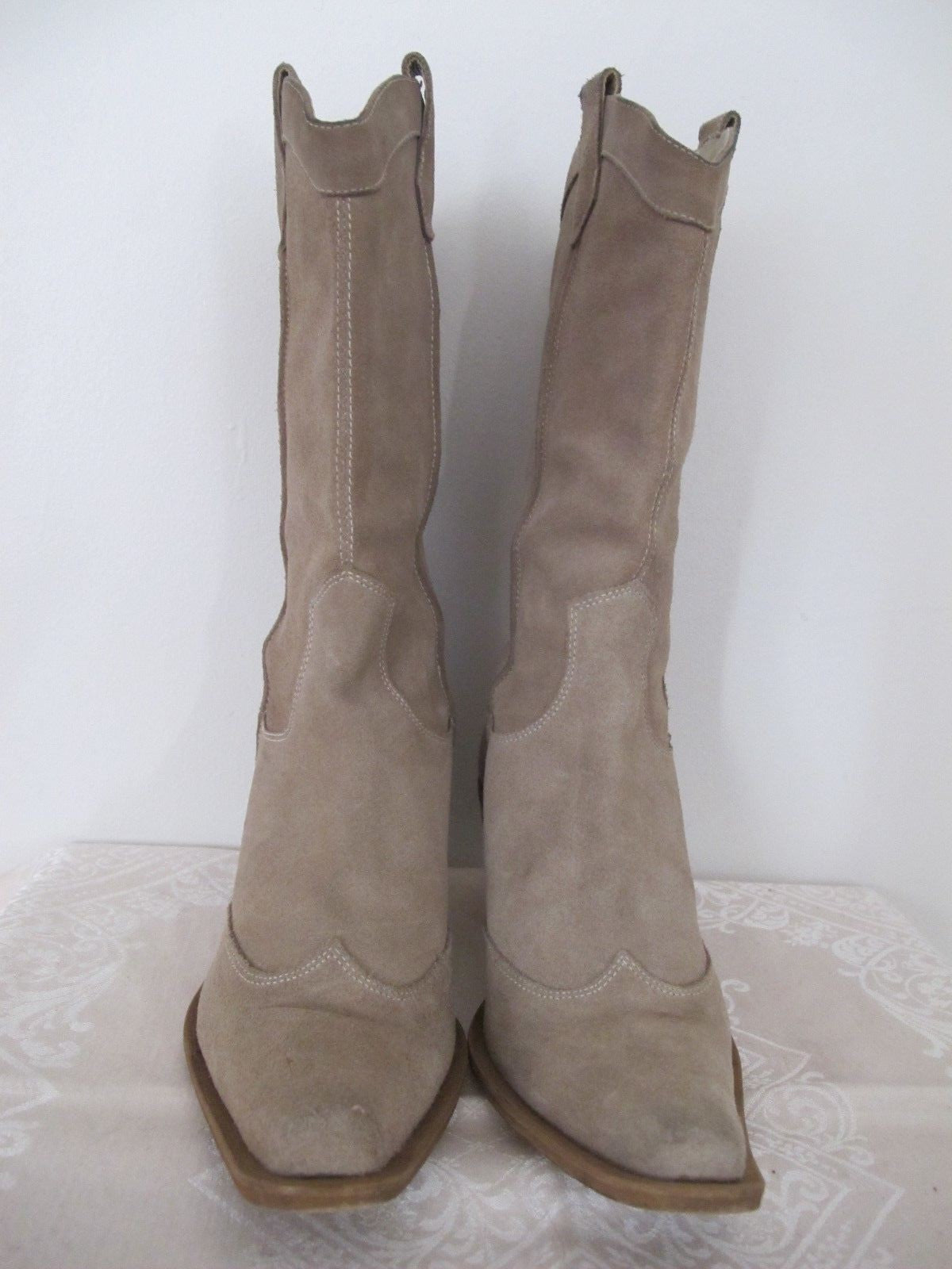 Chat Chat women's beige womens leather suede boots made in italy size 7