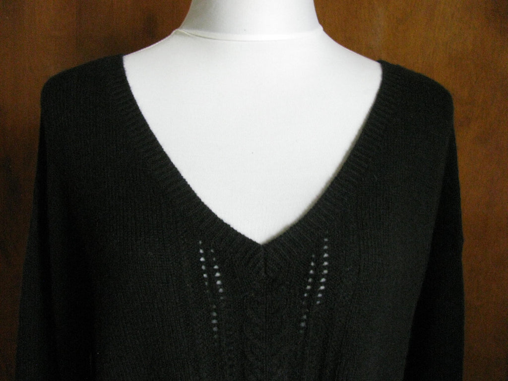 Tesori Women’s Cashmere Black V-Neck Sweater Large  NWT Runs Big