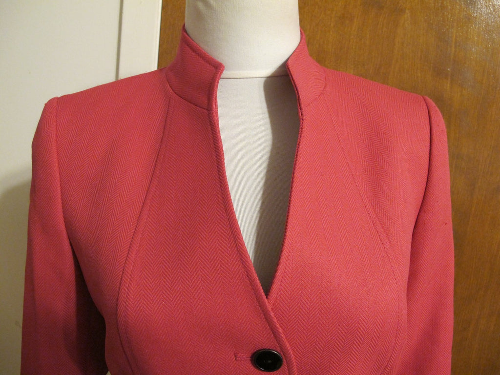 Tahari Asl Women’s Pink Belted Detailed Lined Jacket size 4 NWT