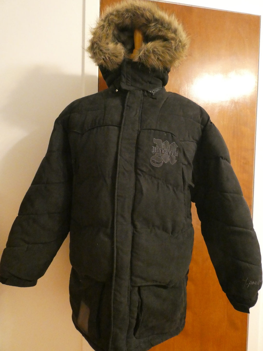 Makaveli Branded Men's Black Puffer Jacket Hood Lots of Pockets Size Medium