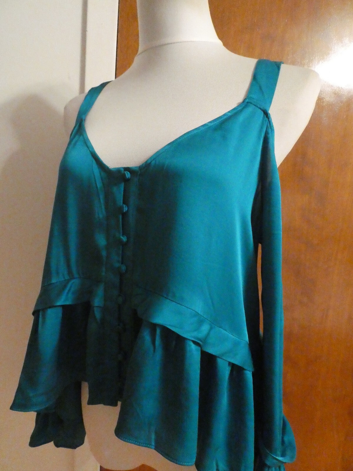 ANTHROPOLOGIE MAEVE Green Open Shoulder Blouse Top LP