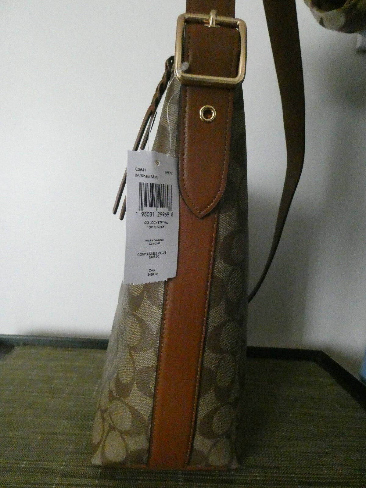 Coach Val Duffle In Signature Canvas With Stripe Handbag Style C5641