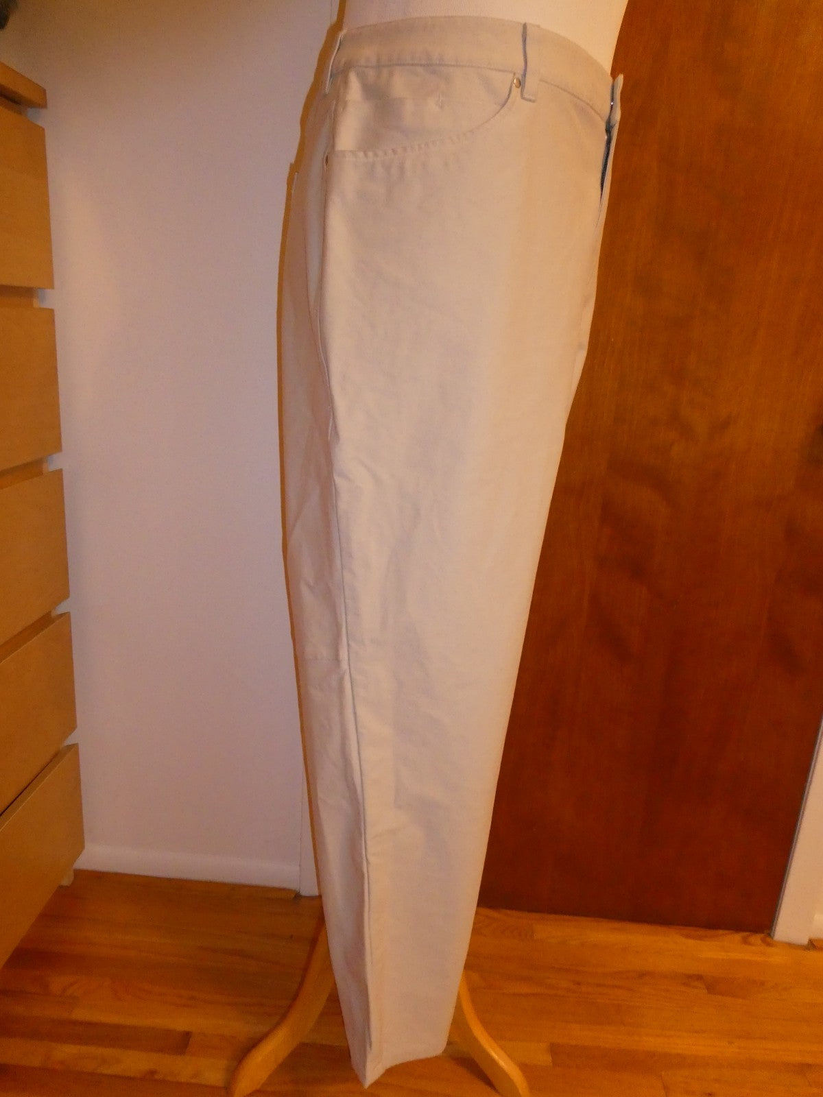 Lululemon Men Slim Gray Pants 46x34 free shorten length at any Lululemon store