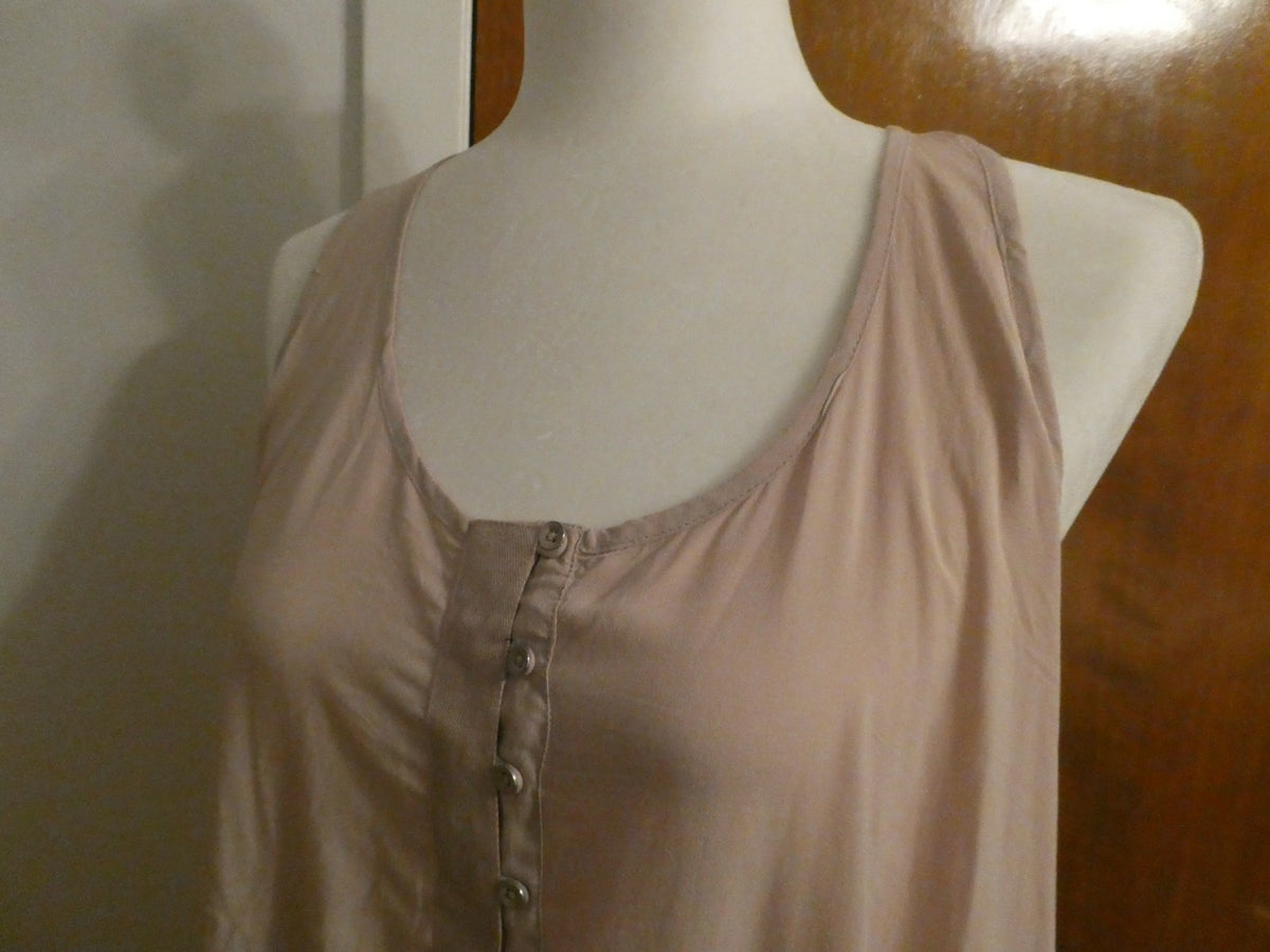 Gap women's dusty pink detailed 100% viscose top size Large