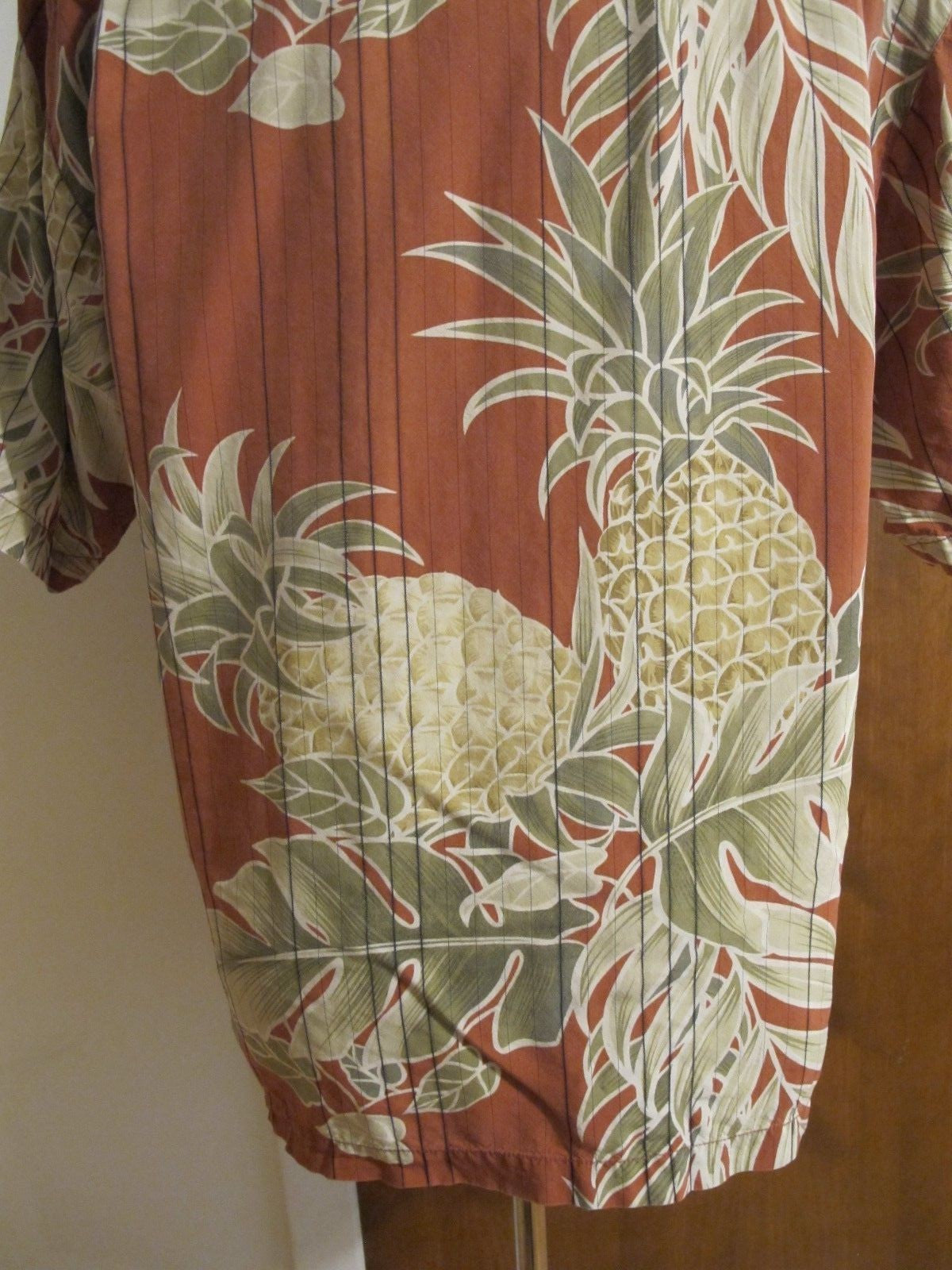 Tommy Bahama Men's Pre-Owned Silk Multi Color Pineapple Print Brown Shirt Large 
