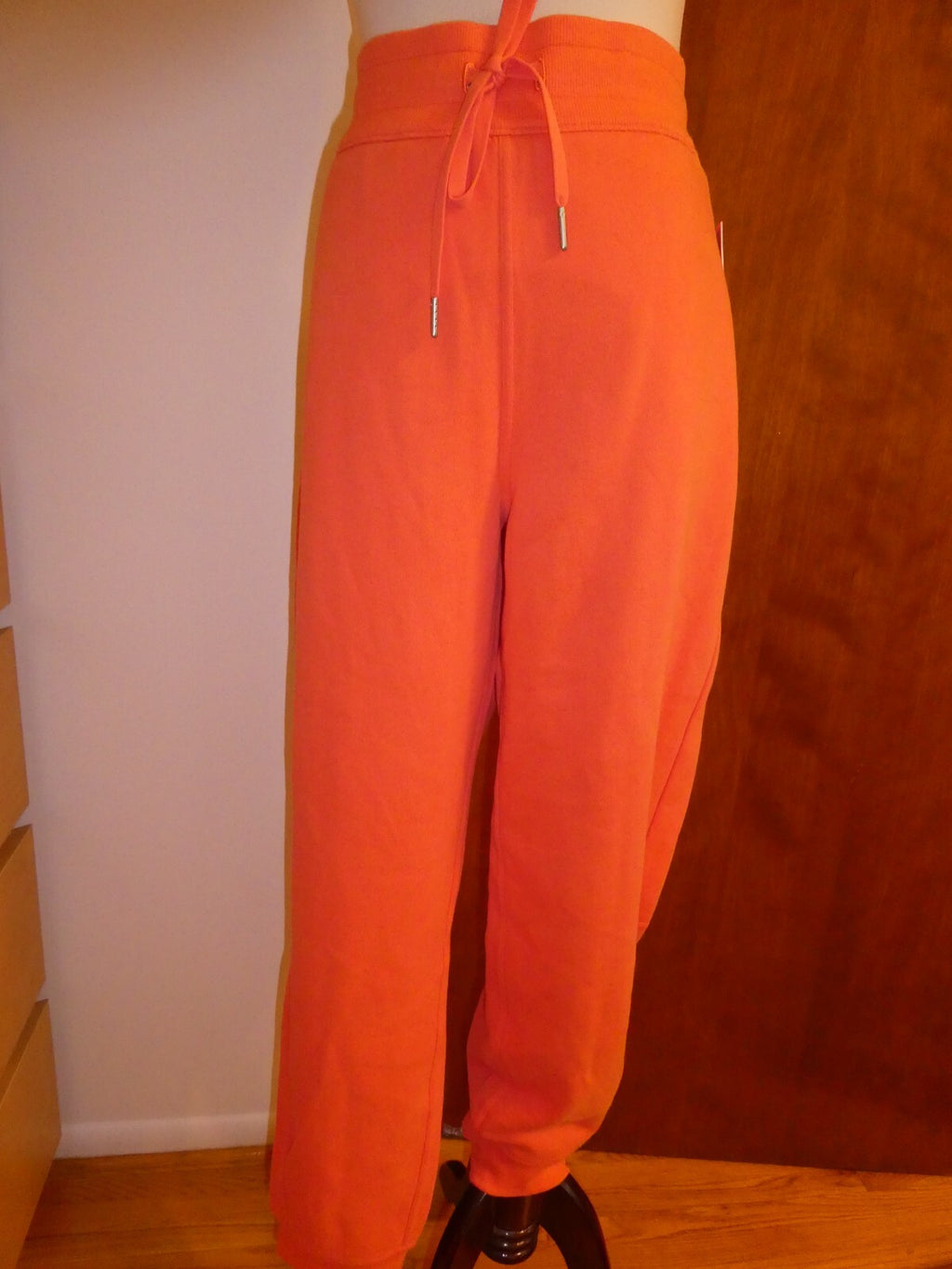Lululemon Women’s Orange Scuba HR Jogger Size 14