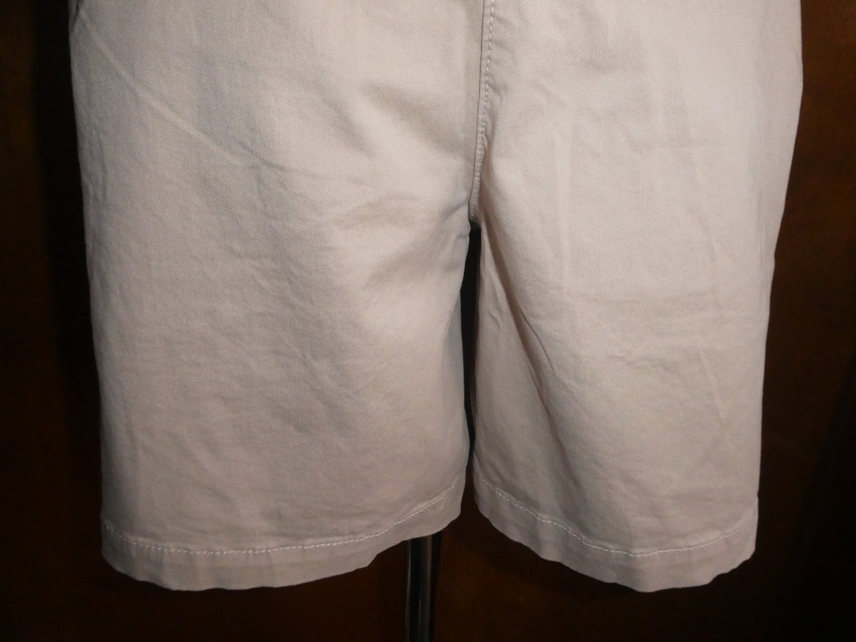 U.S. POLO ASSN. Women Beige Khaki Chino Bermuda Shorts Size 16 (Fits Like 14)