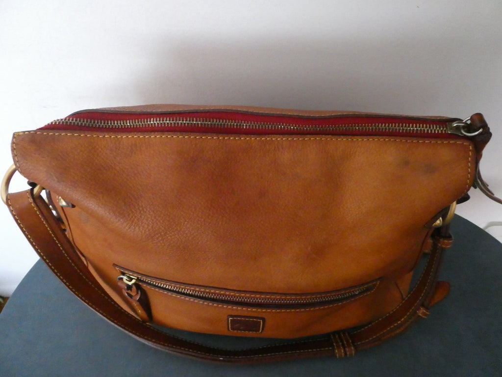 Vintage Dooney & Bourke AWL British Tan Leather Large Hobo Shoulder Bag USA