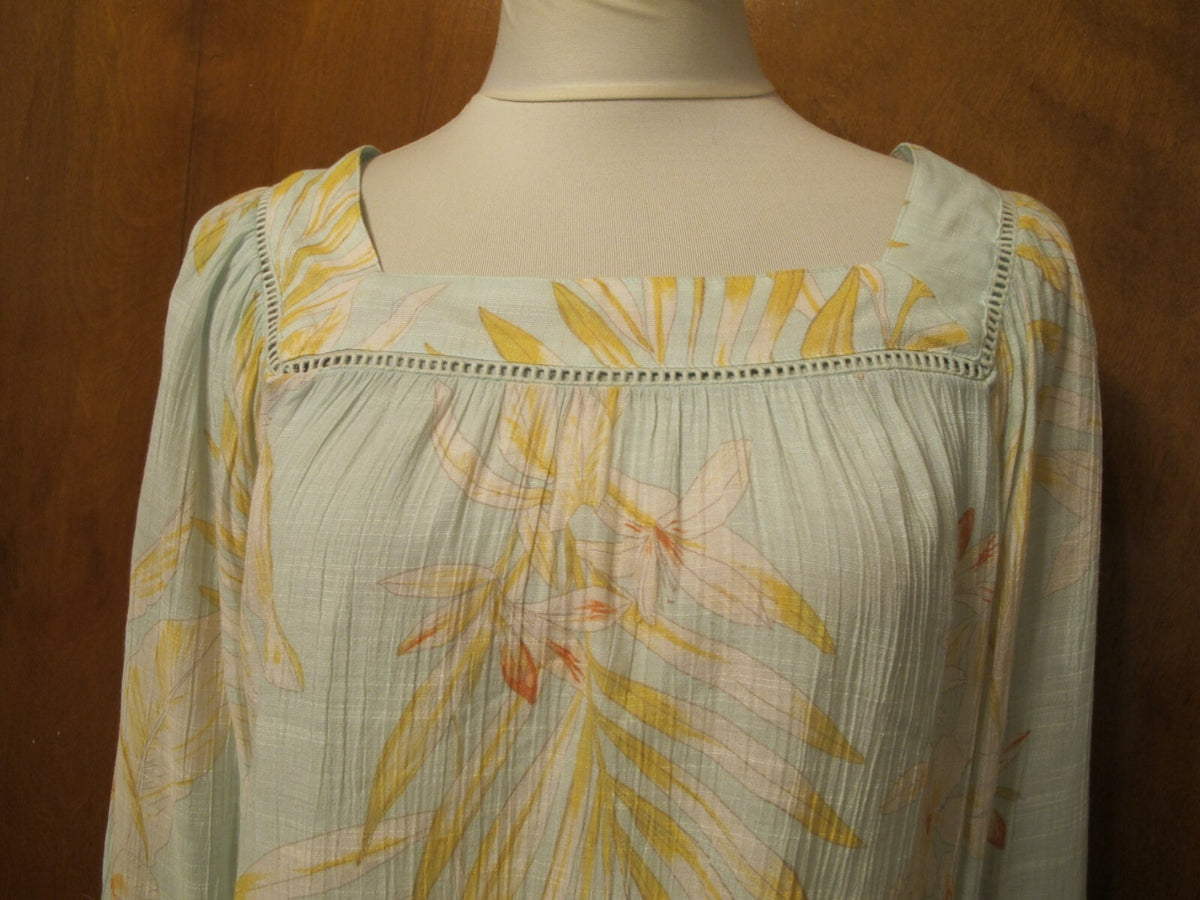 LC Lauren Conrad Women Blue Pink Floral Long Sleeve Top Blouse Pre Owned Medium