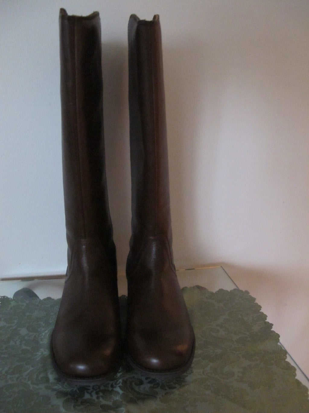 Ugg Australia women brown water resistant leather upper tall New boots 7