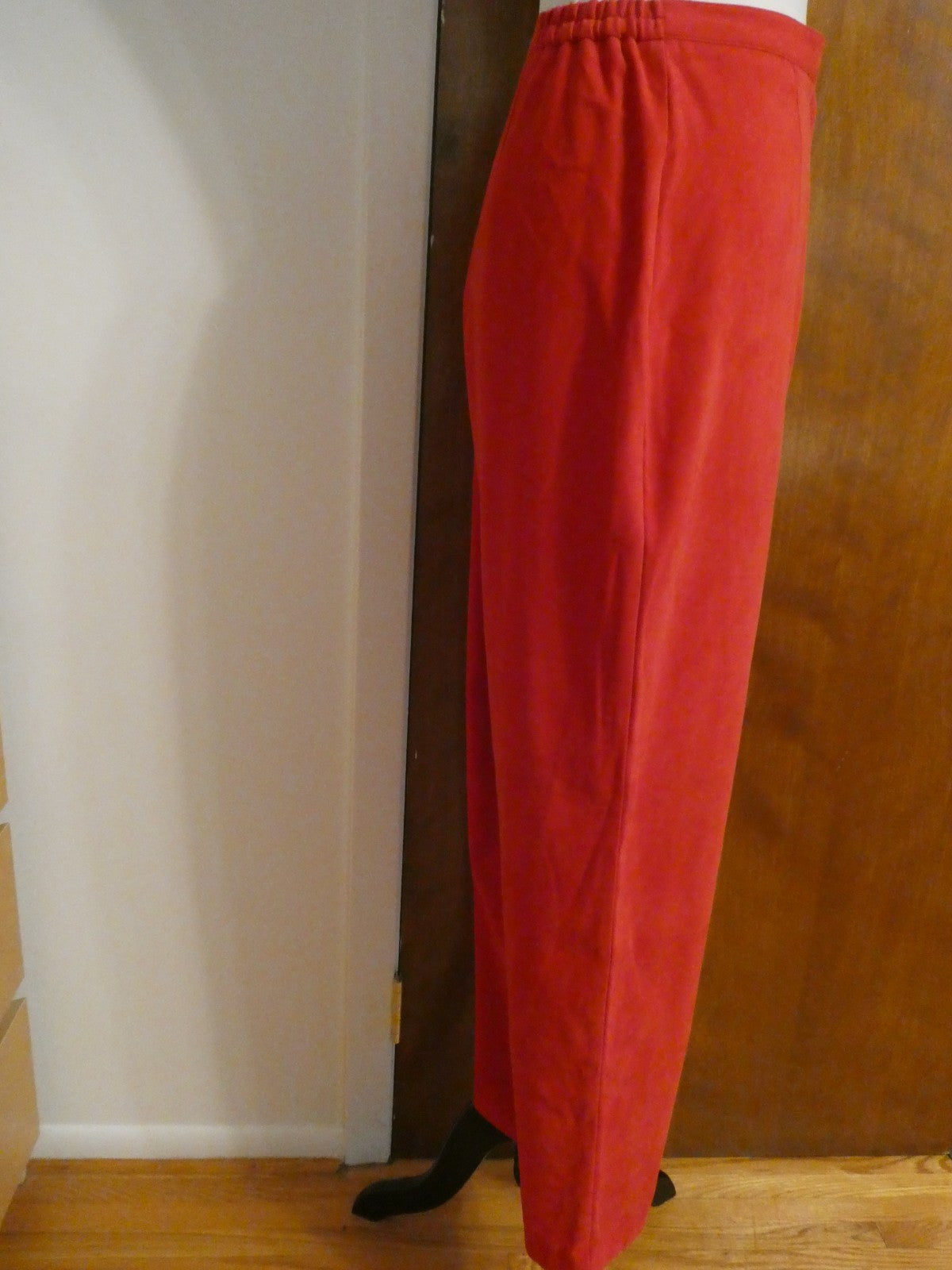 JM Collection Women's Pants Red Pull-On Elastic Back Waist Straight Leg Size 12