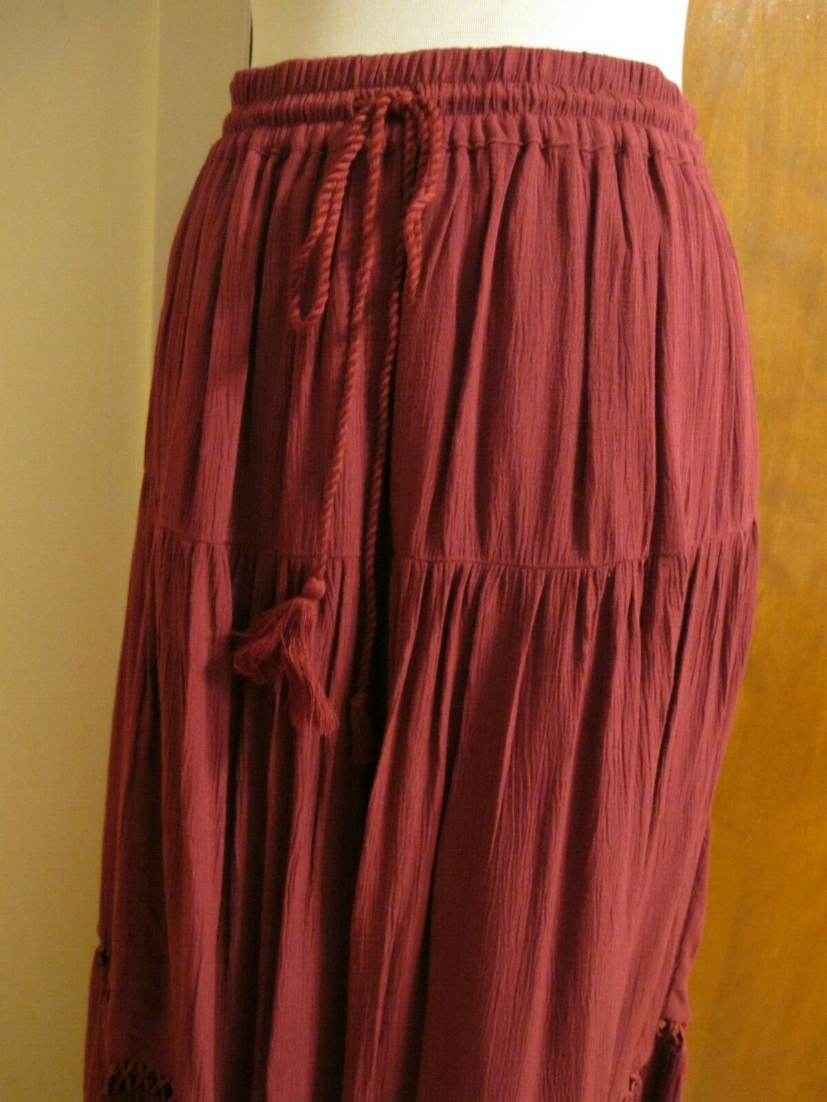 Gap Women's Burgundy Detailed Lined Skirt  