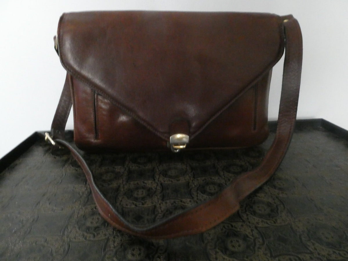 Vintage RAPPI Brown Leather Shoulder Bag Purse Three Compartments Made in Italy