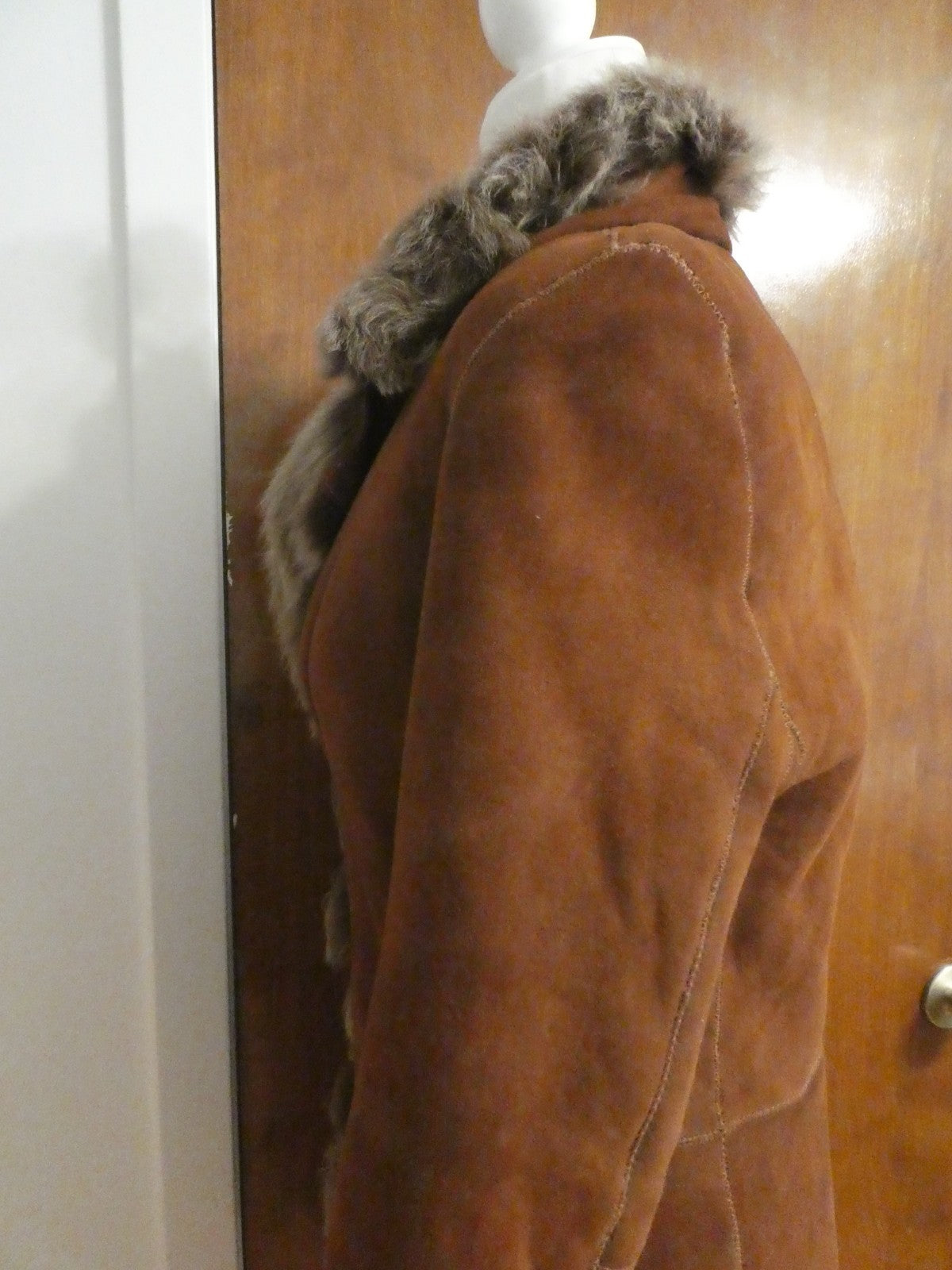 Authentic Andrew Marc New York women 100% shearling winter coat brown suede XS