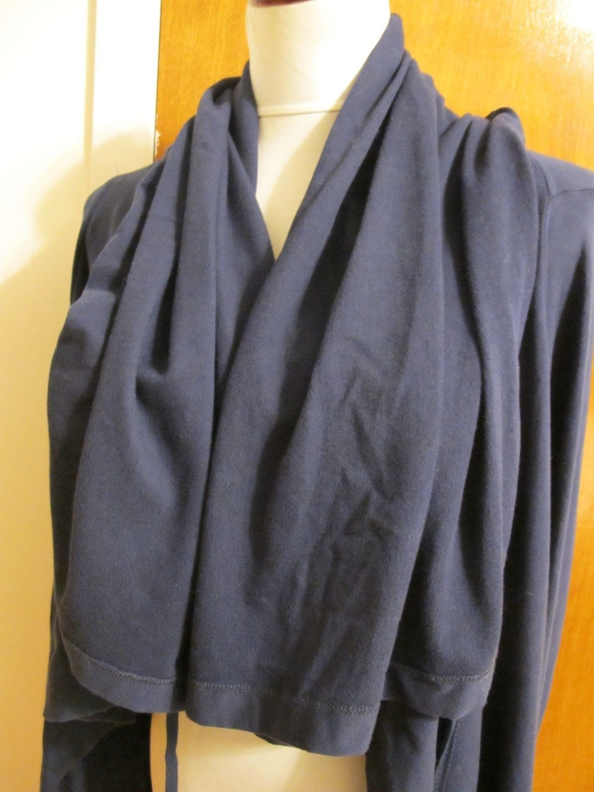 Allen Schwarts Women Navy Luxury Collection Cardigan Size Medium NWT