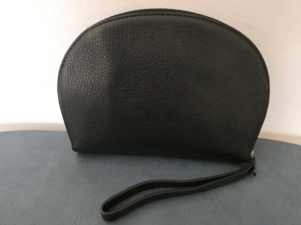 Kate Spade New York Black Pebbled Leather Wristlet Clutch Zip Pouch Wallet