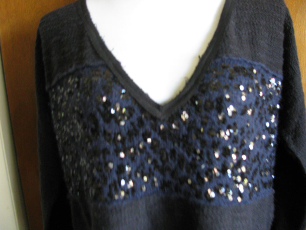 Free People women's navy long embellished long sleeves sweater size medium New