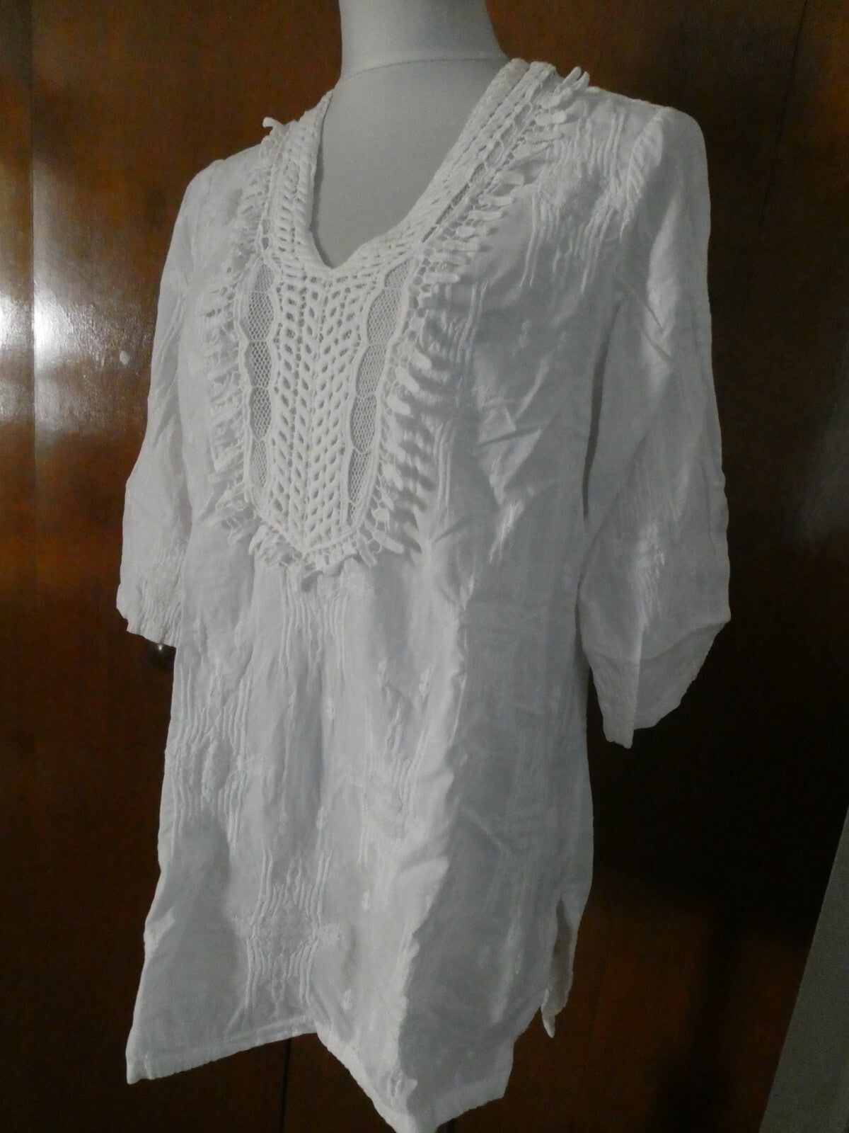 XCVI women's white cotton crafted embroidered 3/4 sleeves top Large 