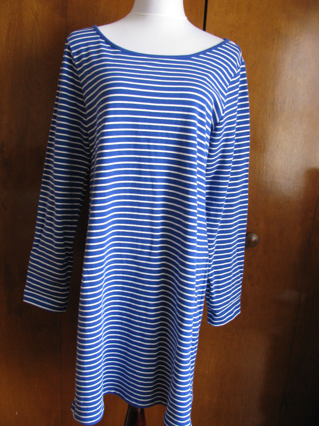 Gap Women's Maternity blue white stripe dress size Large New