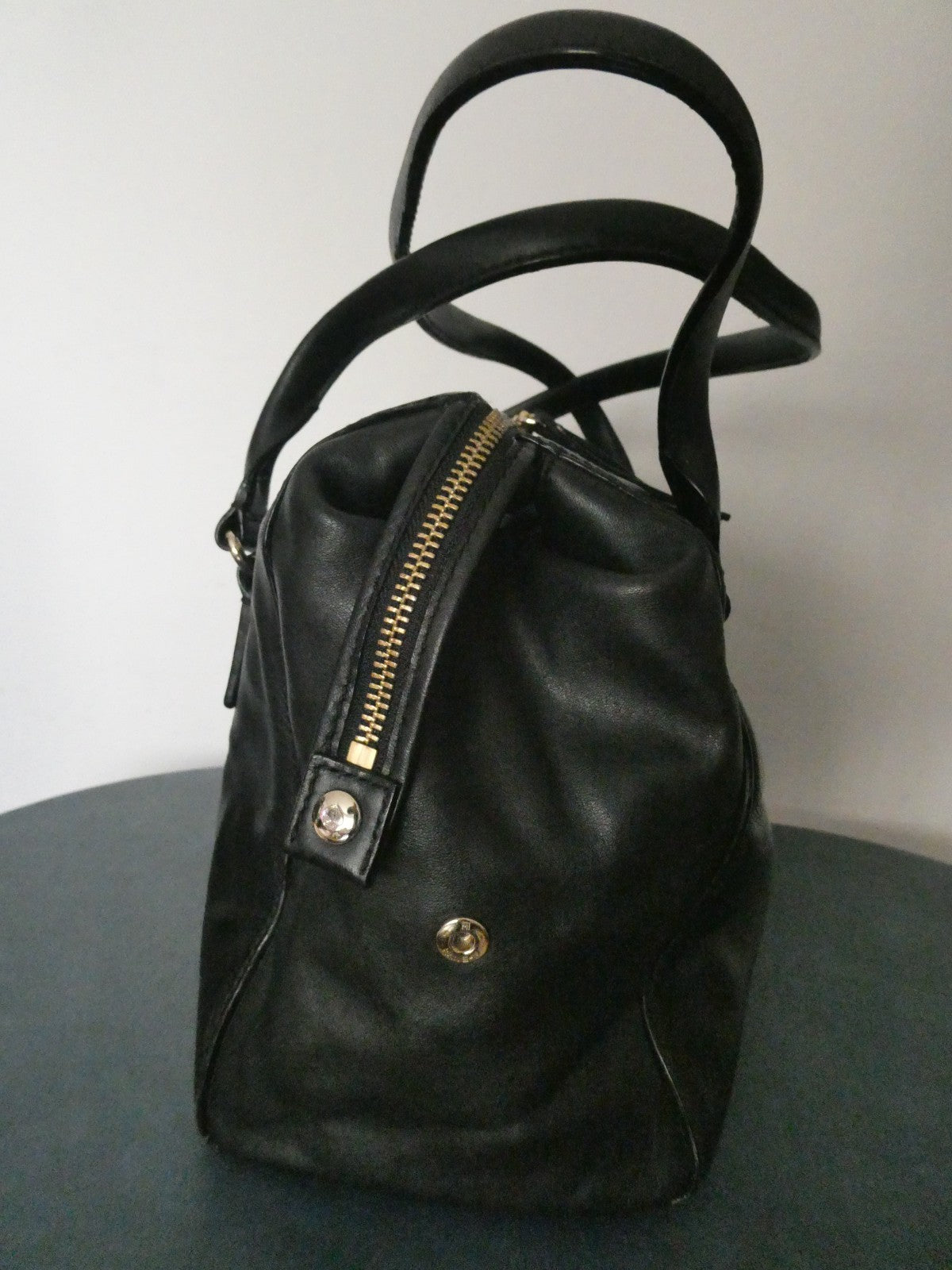 Kate Spade New York Black Leather Satchel Handbag Gold Tone Zip Shoulder Purse