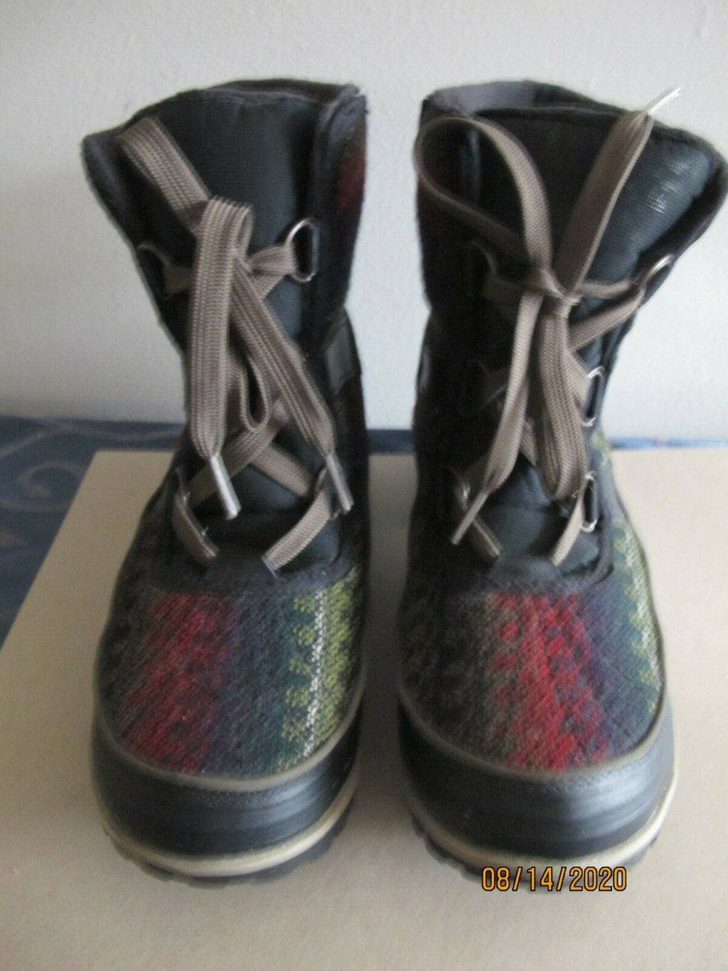 Sorel Women’s Black Multi Color Waterproof Boots Size 8 Fits 7.5