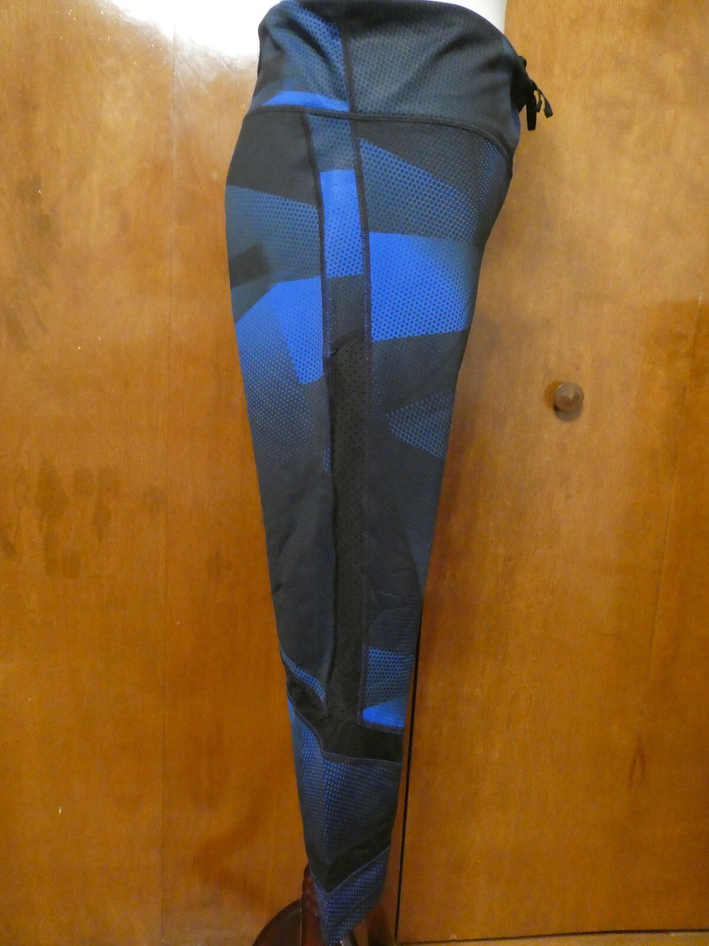 GapFit G Fast Capri Women’s Active Regular Rice Leggings Navy Blue Xlarge