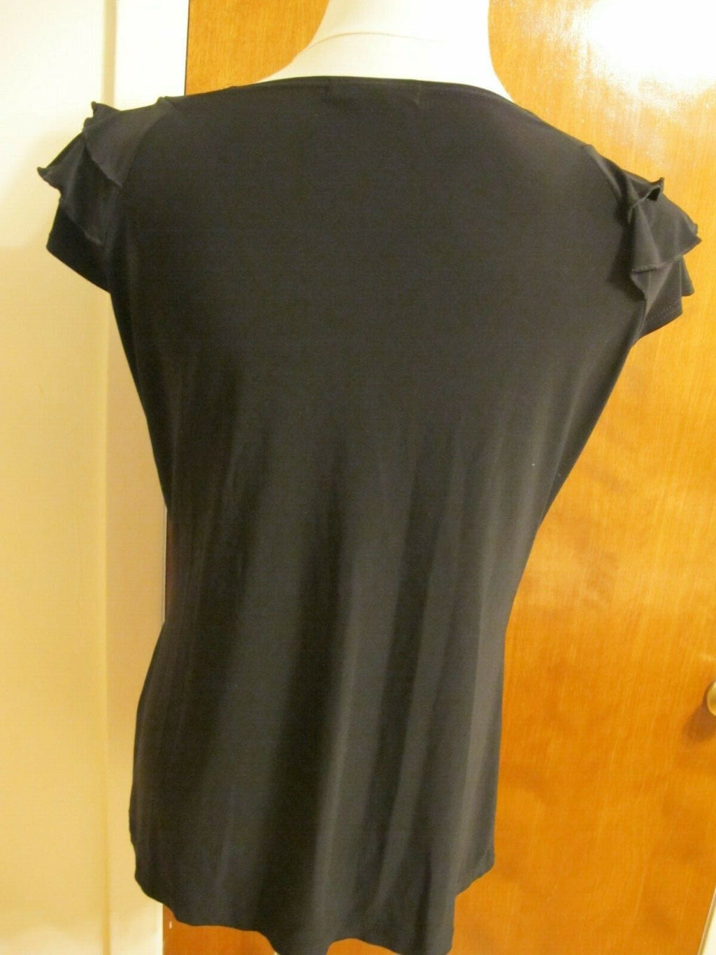 Dresssbarn women's black top Large