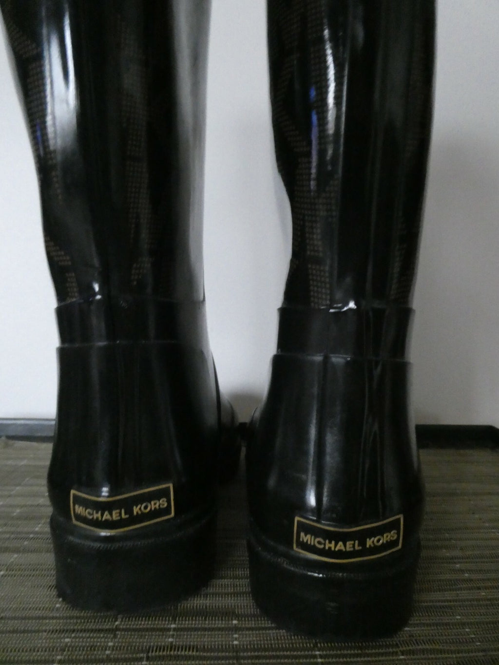 Michael Kors women's black/ brown round toe rain boots size 6M