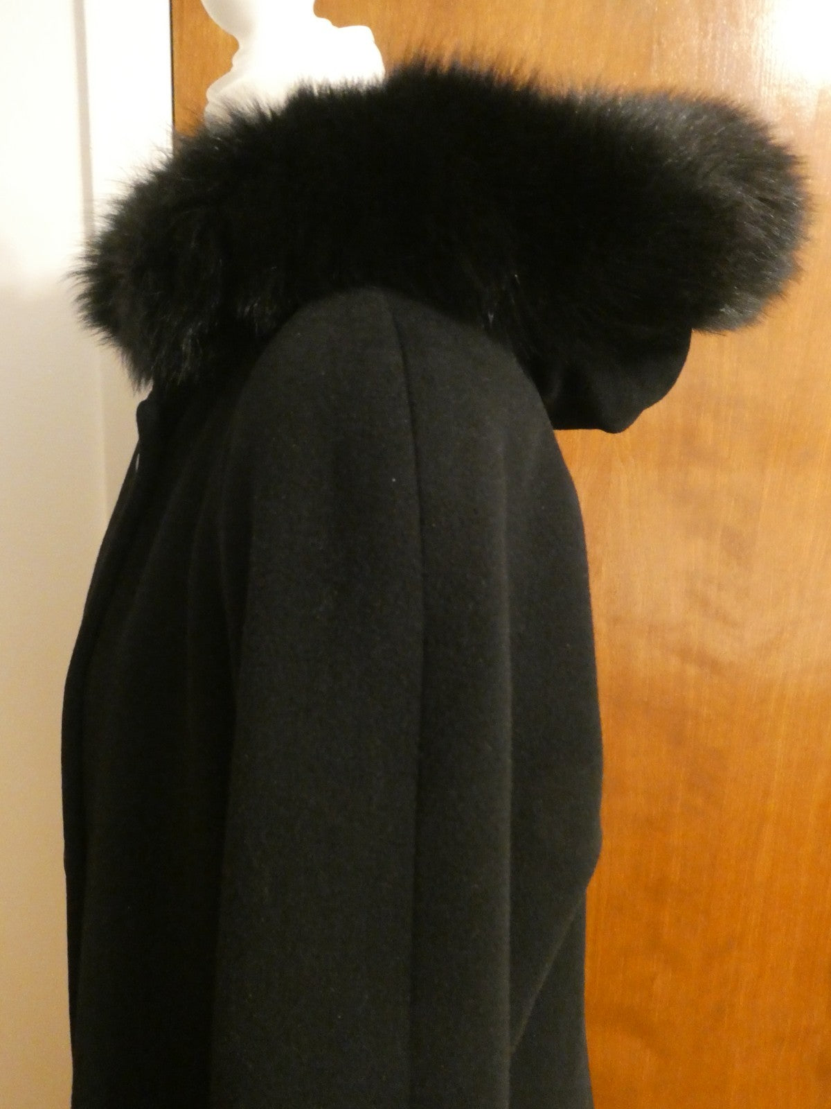 J.G HOOK Women Black 100% Wool A-Line Hood Fox Fur Trim Winter Coat 6 (fit 8-10)