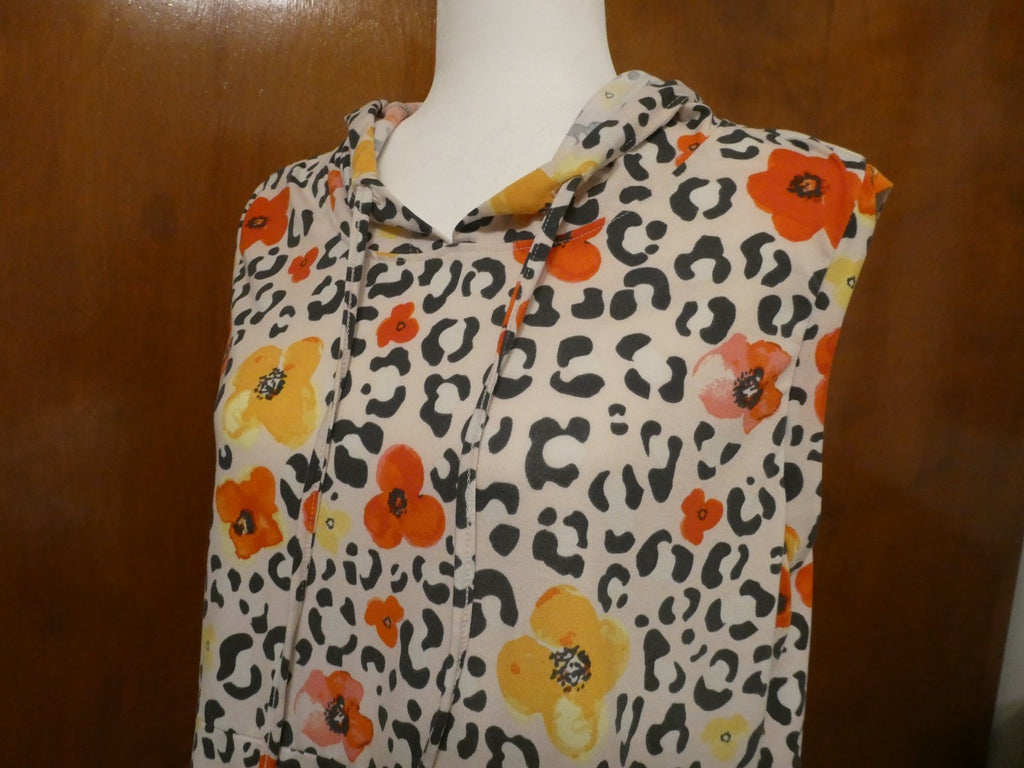 LuLaRoe Hooded Floral Top Size Large