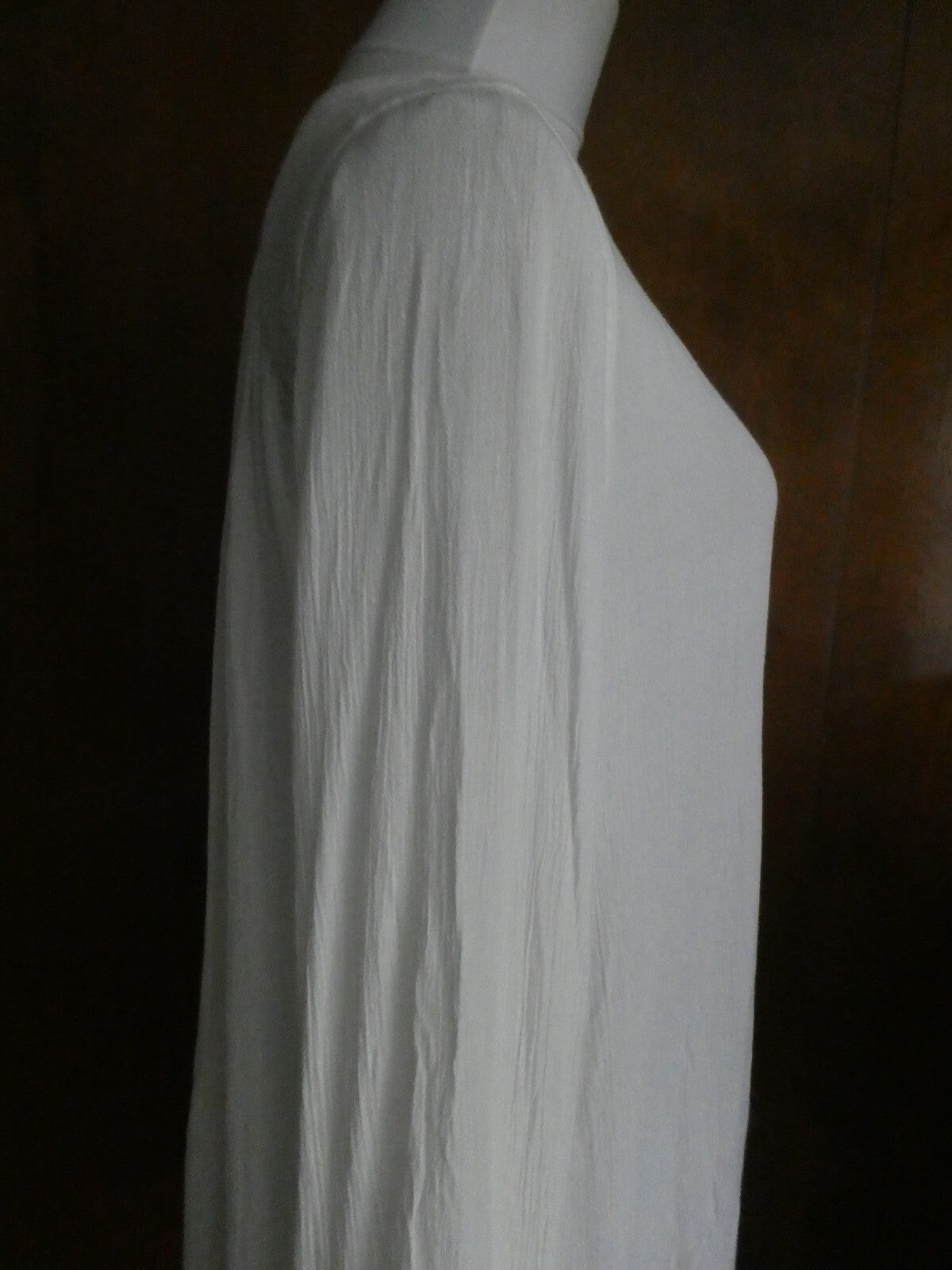 Free People women's ivory long sleeves rayon tunic top size Medium