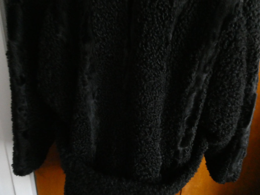 Genuine Karakul Persian Lamb Fur Coat Women’s Black Fur Collar Made in Moldova M