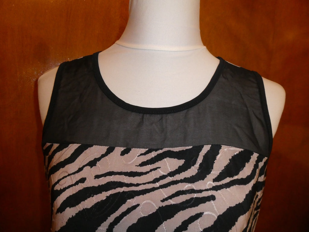 Roz & Ali Women’s MP Zebra Animal Print Sleeveless Layered Top Black Beige USA