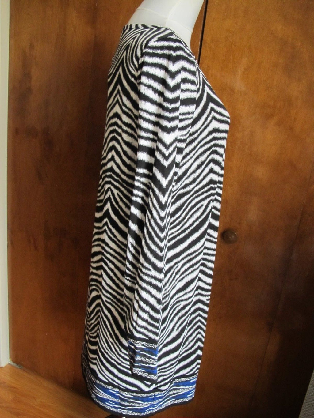 Michael Kors women’s black white blue boat neck jersey shift dress Large 
